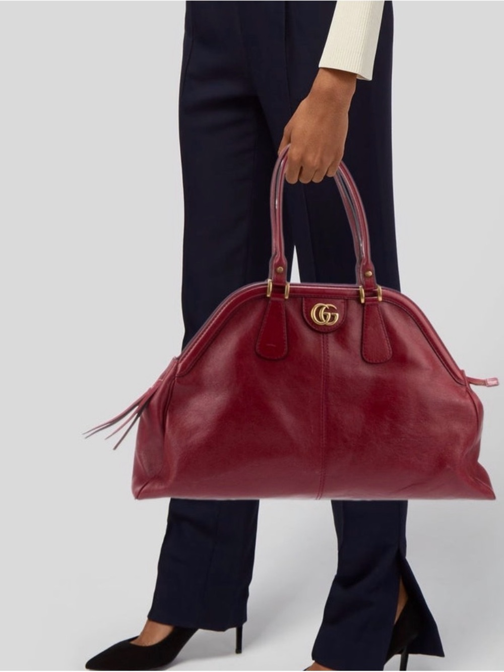 Gucci Rebelle leather bag red